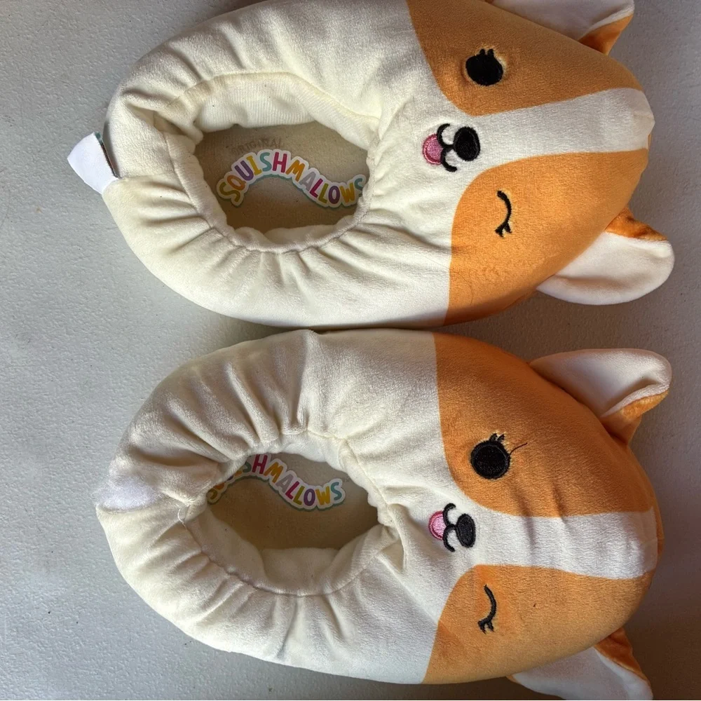 Squishmallows Corgi Plush Slippers - Orange and Cream Kids size 7/8 - Picture 1 of 4